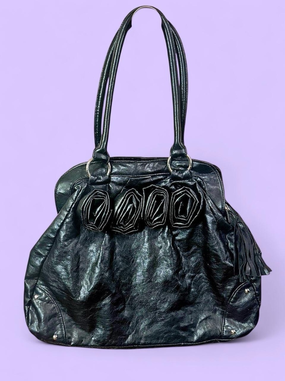 Black Women’s Floral Accent Tote Bag - le chateau